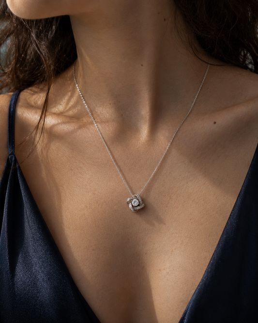 Origo Solitaire Pendant Necklace | 925 Sterling Silver Necklace for Women